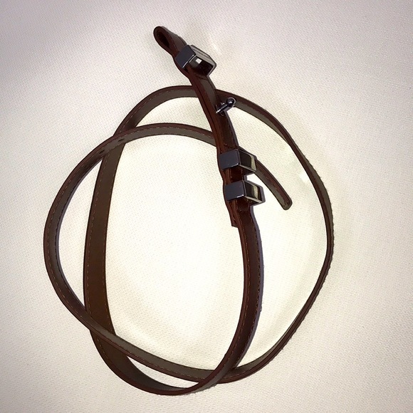 Michael kors belt size 6